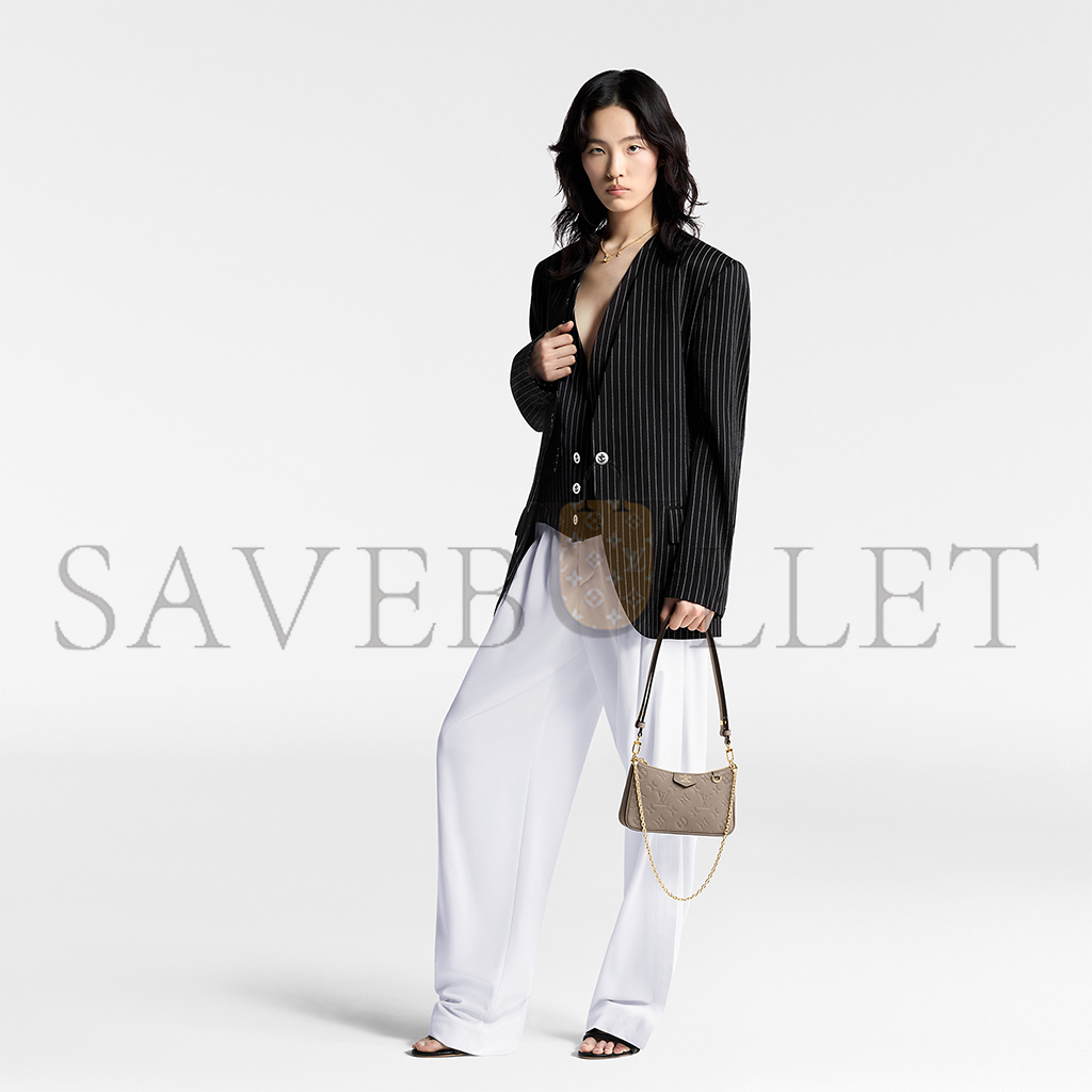 LOUIS VUITTON EASY POUCH ON STRAP M81862 (19*11*3cm) LOUIS VUITTON EASY POUCH ON STRAP M81862 (19*11*3cm)